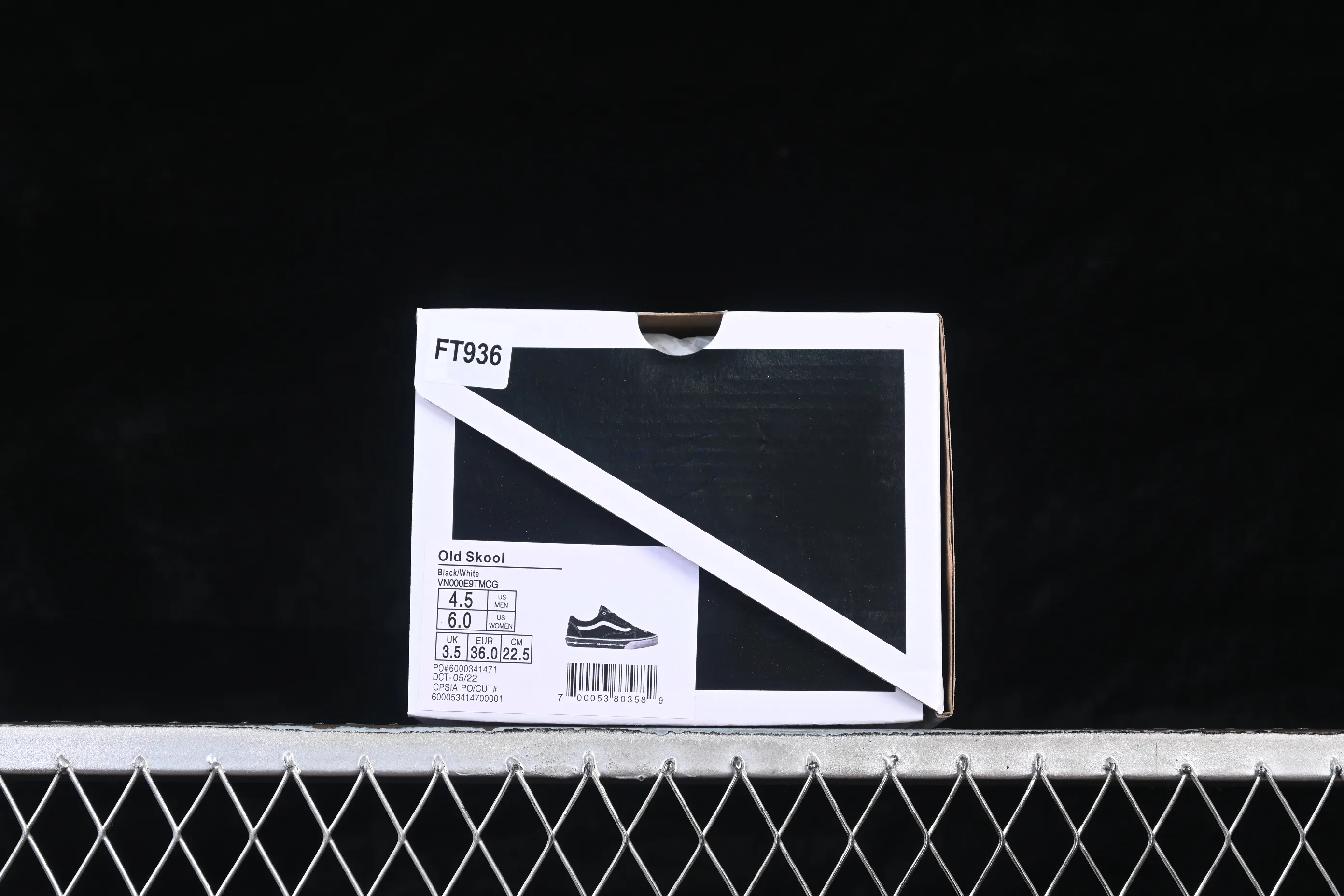 All categories Vans Vans series Vans Low Vans low-top Vans Old Skool high-end branch low-top casual sneakers VN0000E9TMCG
